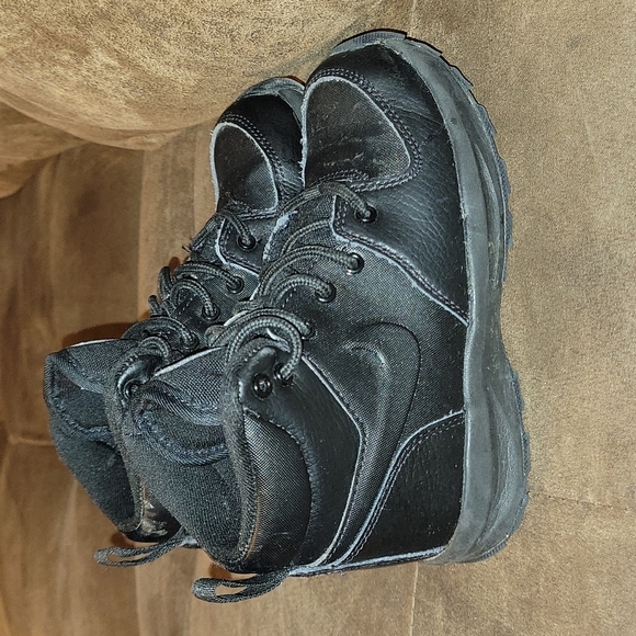 Nike Manoa Boots - Picture 3 of 8